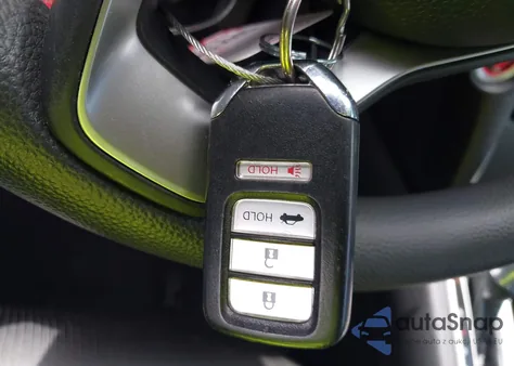 2019 Honda Accord Lx z USA, uszkodzony, nr VIN 1HGCV1F13KA109751